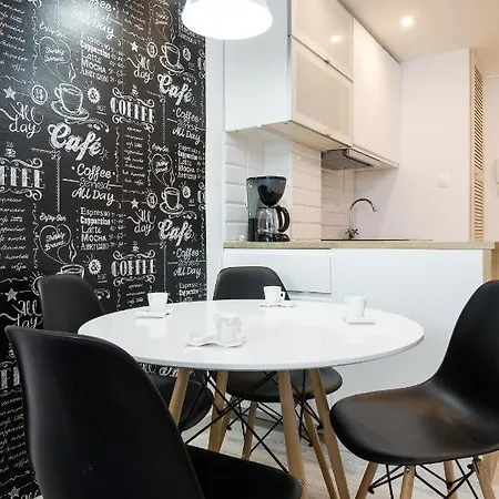 Apartment Urban Nest Lobzowska 57 *